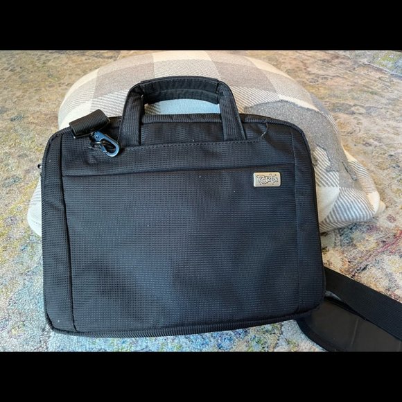 Porta Handbags - Porta Electronics Tablet Travel Black Bag